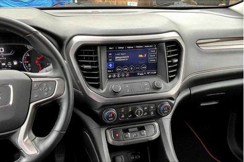 2023 GMC Acadia AWD AT4