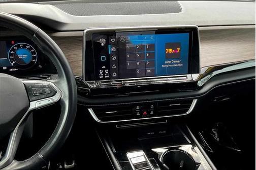 2024 Volkswagen Atlas 2.0T SEL Premium R-Line 4MOTION