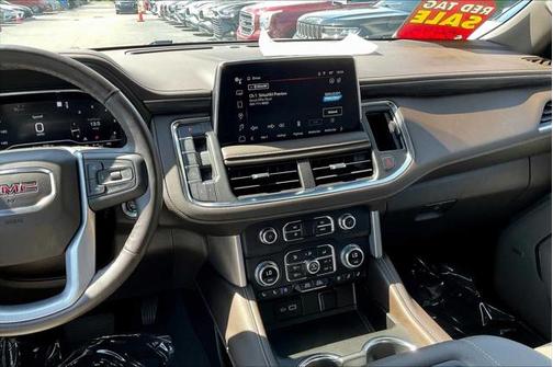 2022 GMC Yukon SLT