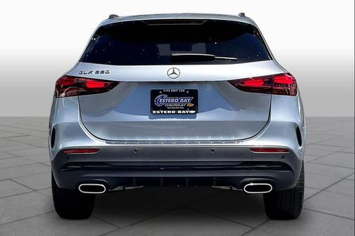 2025 Mercedes-Benz GLA 250 4MATIC