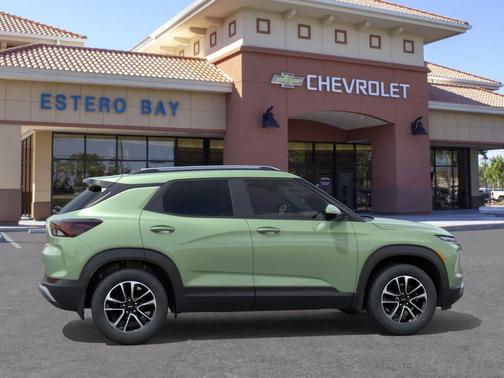 Green 2026 Chevrolet Trailblazer LT