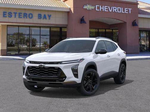 White 2026 Chevrolet Trax FWD ACTIV