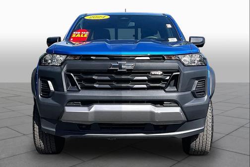 Glacier Blue Metallic 2024 Chevrolet Colorado Trail Boss