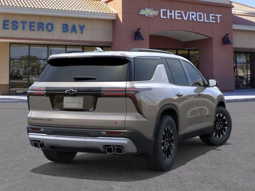 Gray 2026 Chevrolet Traverse AWD Z71