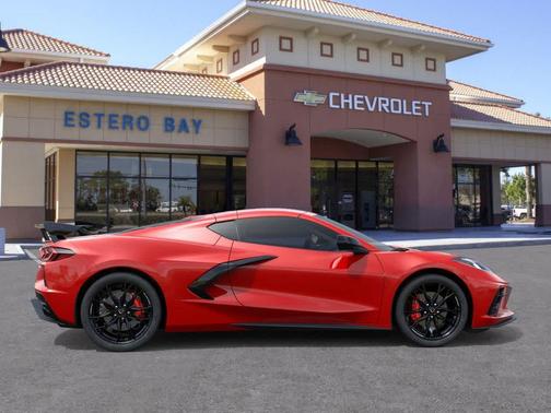 2026 Chevrolet Corvette Stingray w/2LT