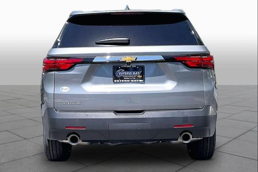Sterling Gray Metallic 2023 Chevrolet Traverse LS