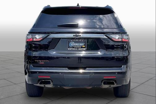 Black 2021 Chevrolet Traverse Premier