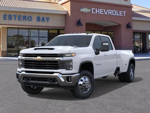2026 Chevrolet Silverado 3500 LT