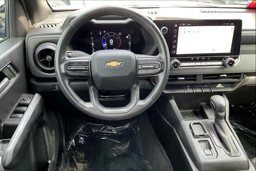 2023 Chevrolet Colorado WT