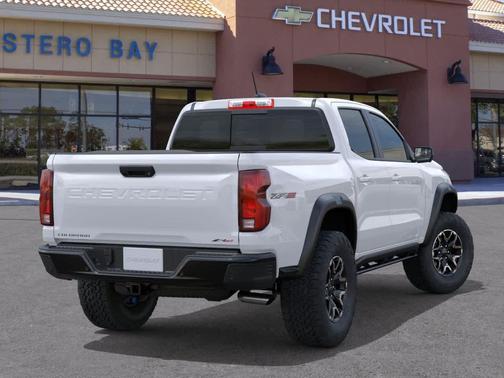 White 2026 Chevrolet Colorado ZR2