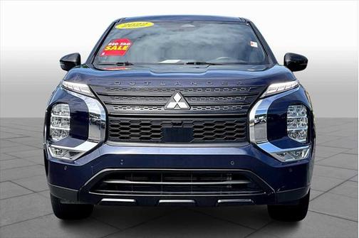 2022 Mitsubishi Outlander Black Edition 2WD
