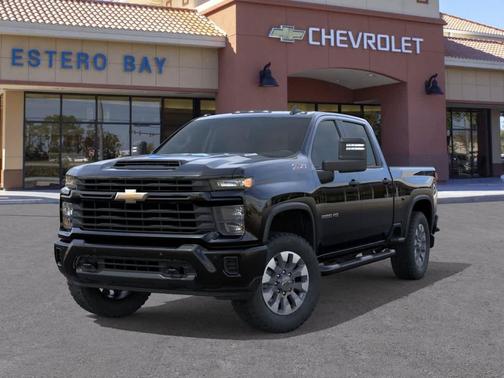 Black 2026 Chevrolet Silverado 2500 Custom