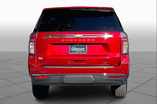 2021 Chevrolet Suburban LT