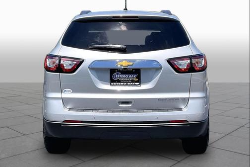 Gray 2015 Chevrolet Traverse 2LT