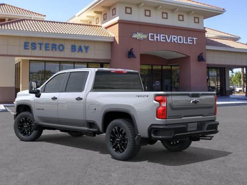 Sterling Gray Metallic 2026 Chevrolet Silverado 2500 Custom