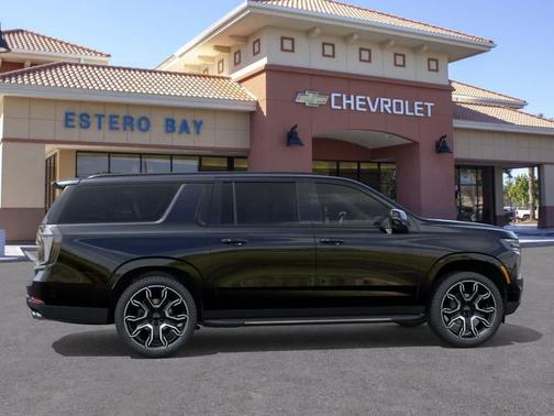 Black 2026 Chevrolet Suburban RST