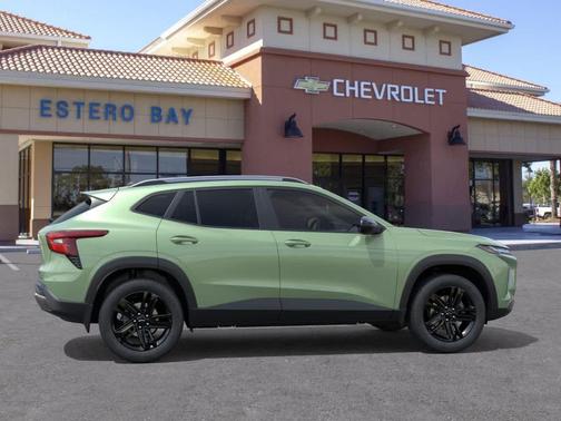 Green 2026 Chevrolet Trax FWD ACTIV