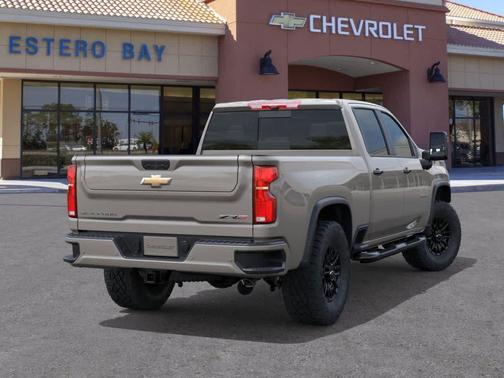 Tan 2026 Chevrolet Silverado 2500 Crew Cab, Standard Bed, XR2, 4WD