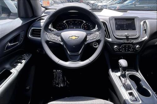White 2023 Chevrolet Equinox 1LT