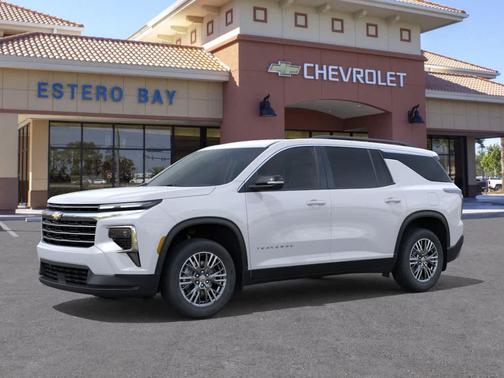 Summit White 2026 Chevrolet Traverse LT