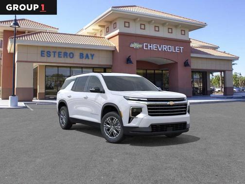 Summit White 2026 Chevrolet Traverse LT