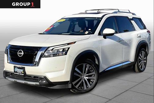 2023 Nissan Pathfinder Platinum 4WD