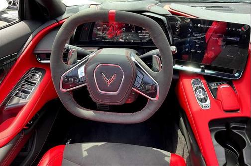 2025 Chevrolet Corvette Stingray w/2LT