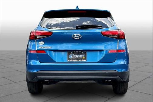 2021 Hyundai TUCSON SE