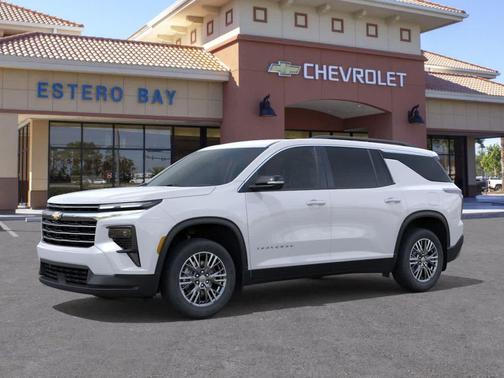 White 2026 Chevrolet Traverse LT