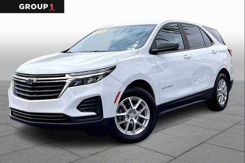 White 2022 Chevrolet Equinox LS
