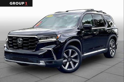 Black 2024 Honda Pilot Touring 8-Passenger