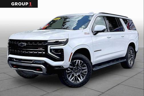 White 2025 Chevrolet Suburban 4WD Z71