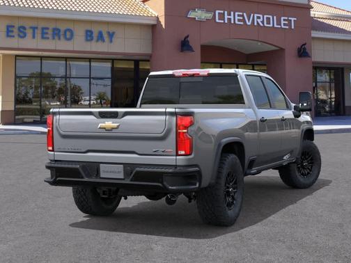 Sterling Gray Metallic 2026 Chevrolet Silverado 2500 Crew Cab, Standard Bed, XR2, 4WD