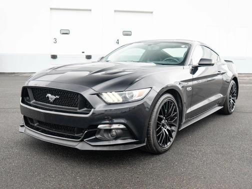 2017 Ford Mustang GT
