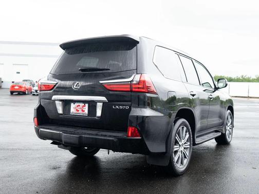 Black Onyx 2017 Lexus LX 570 Base