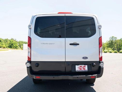 Siver 2017 Ford Transit-350 XL