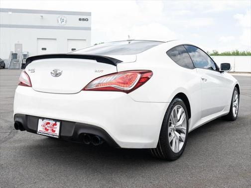 2013 Hyundai Genesis Coupe 2.0T