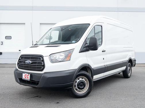 Oxford White 2016 Ford Transit-250 Base