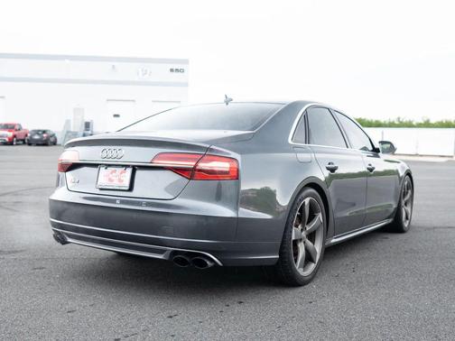 Grey 2016 Audi S8 4.0T