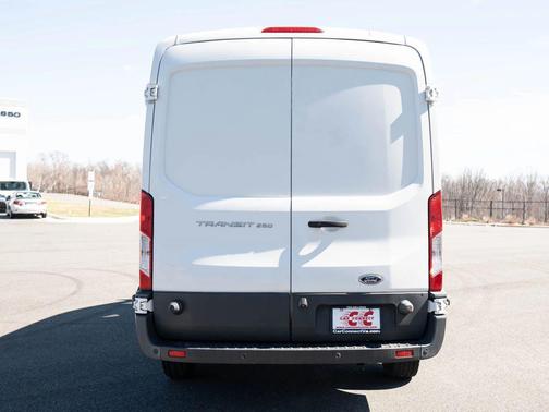 2016 Ford Transit-250 Base