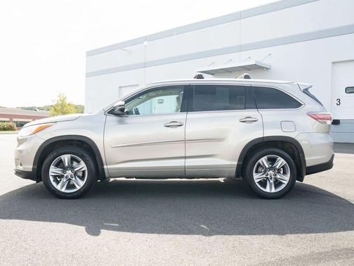 2014 Toyota Highlander Limited Platinum