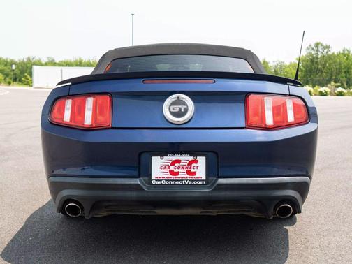 Blue 2012 Ford Mustang GT Premium