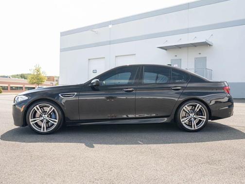 2013 BMW M5 Base