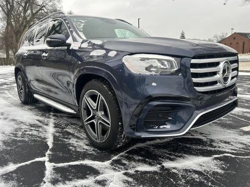 2024 Mercedes-Benz GLS 450 