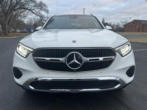 2025 Mercedes-Benz GLC 300 4MATIC
