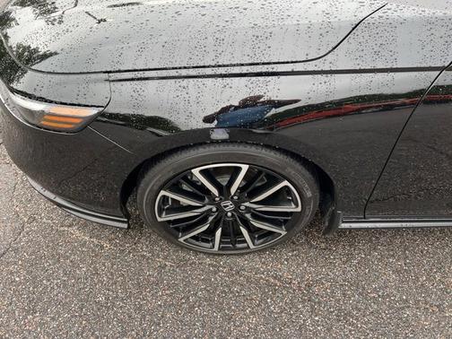 2024 Honda Accord Hybrid 