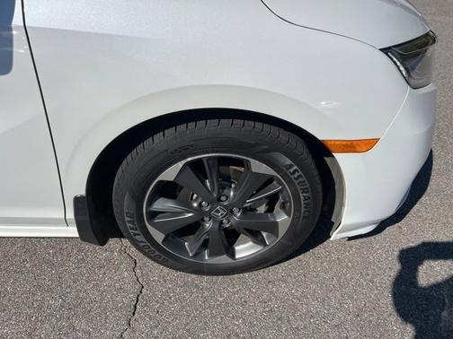 2023 Honda Odyssey 