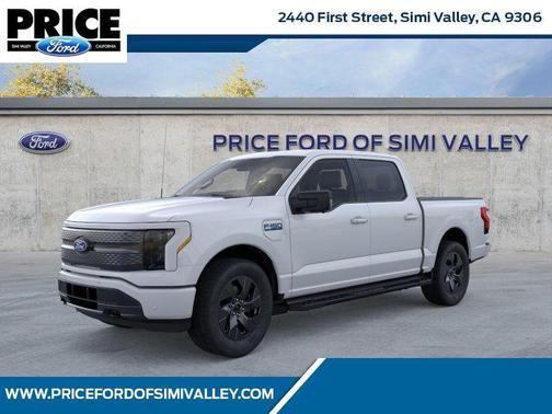 2025 Ford F-150 Lightning Flash