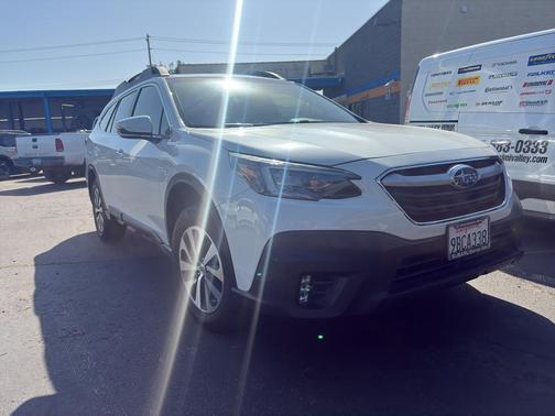 2022 Subaru Outback Premium