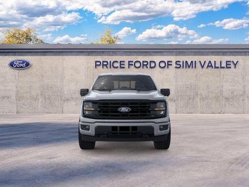 Avalanche 2026 Ford F-150 XLT